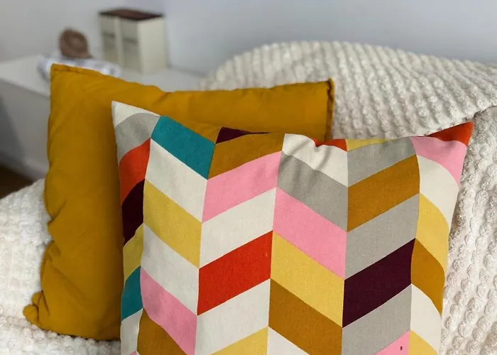 Near Mr Bricolage 公寓