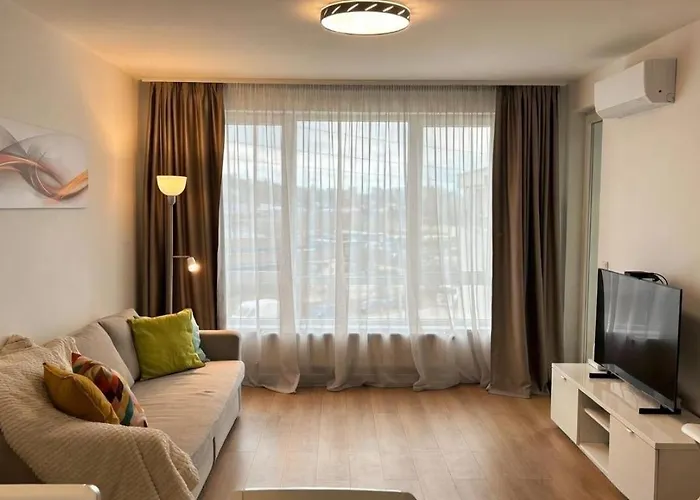 Apartament Near Mr Bricolage